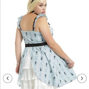 Disney Alice in wonderland dress-hottopic size 14